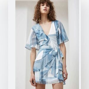 C/MEO Collective graphic print v neck dress Sz M